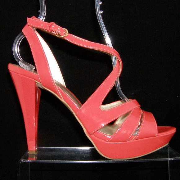 G by Guess 'Habanra' coral strappy platform 8.5M - Picture 5 of 8